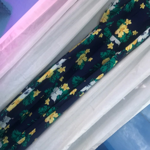 28 palms maxi dress - Picture 2 of 8